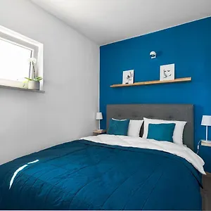 Cozy In The Centre Of Warsaw, Metro, Wi-fi - By Hik Apartament